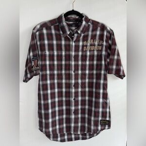 Harley Davidson button down shirt • Men’s medium